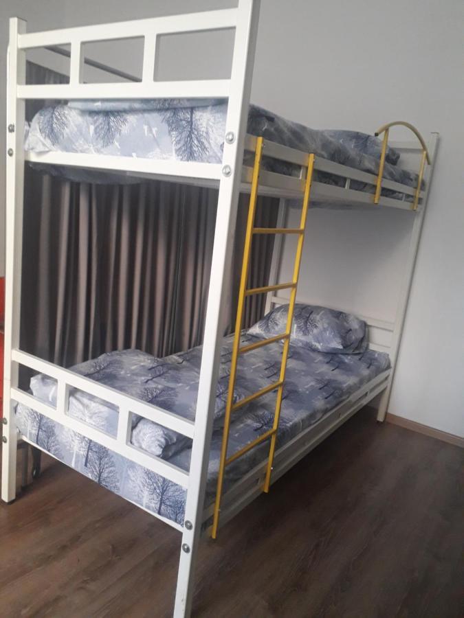 Cosmo Hostel Belgrad Exterior foto