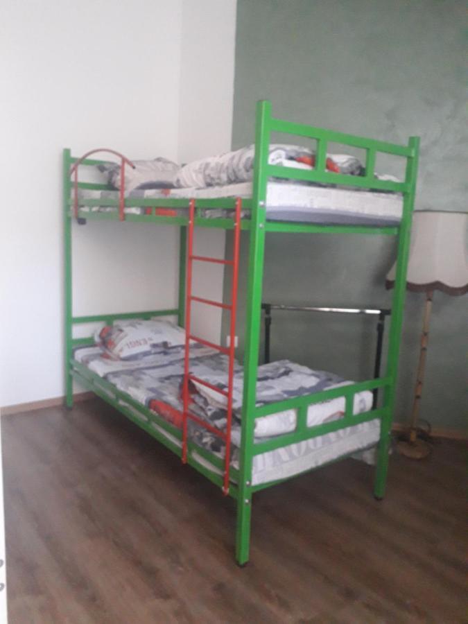 Cosmo Hostel Belgrad Exterior foto